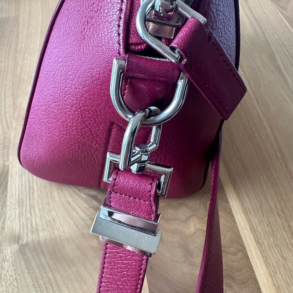 Givenchy Small Antigona Raspberry - Picture 4 of 8